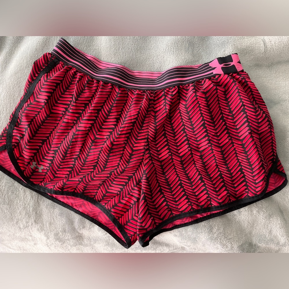 Pink and black comfortable Under Armour shorts. In goodcondition